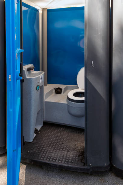 Best High-end porta potty rental  in La Crescent, MN