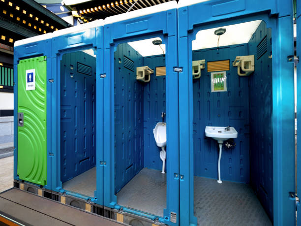 Best Emergency porta potty rental  in La Crescent, MN